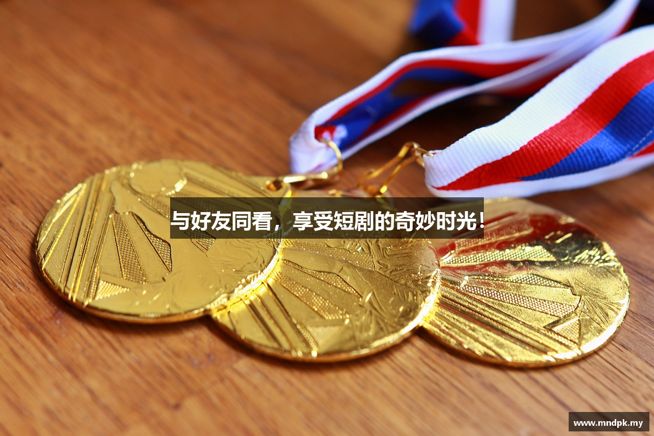 美女打扑克牌视频全程注册网站